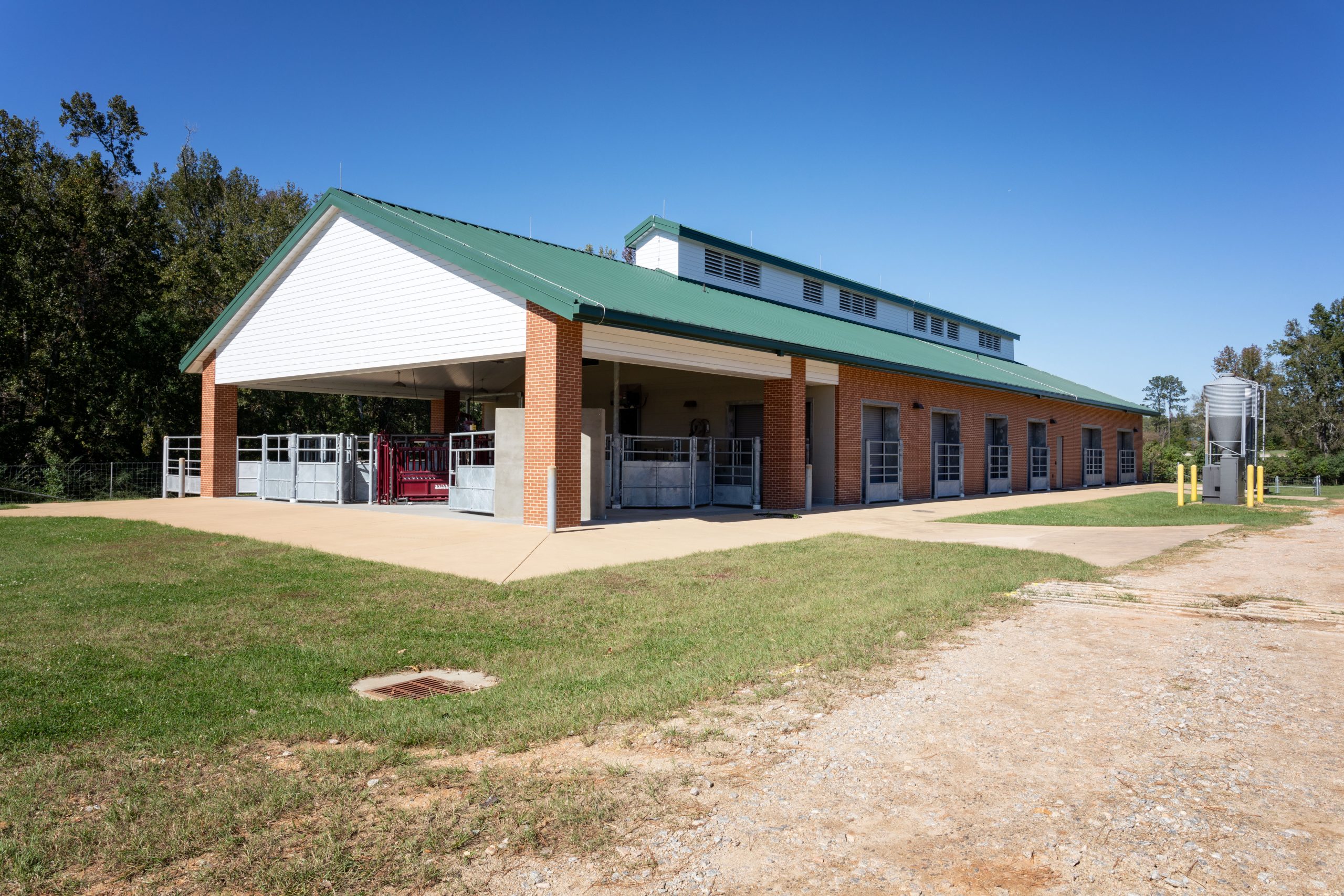 Food Animal Research Facility