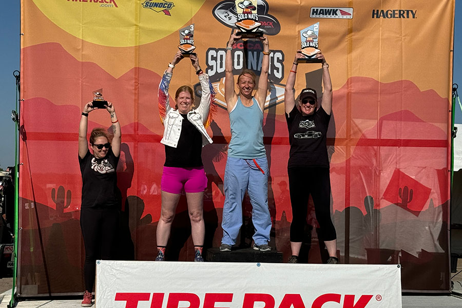 Dr. Towns on podium
